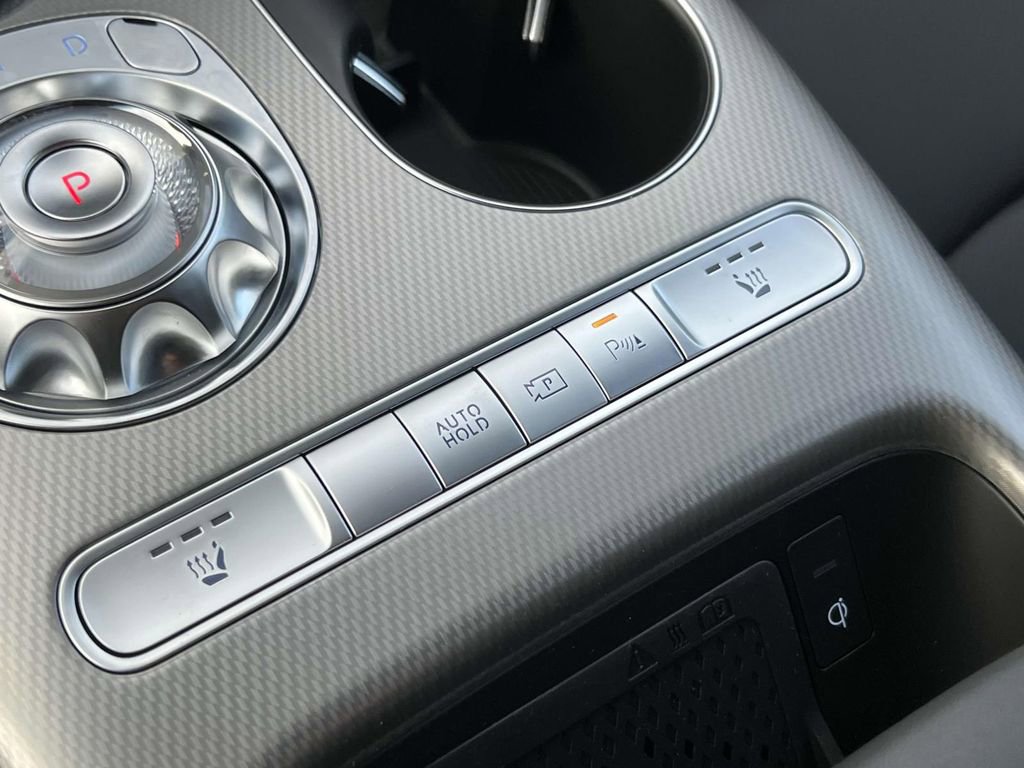 New 2025 Genesis GV60 Advanced AWD/4WD image 33