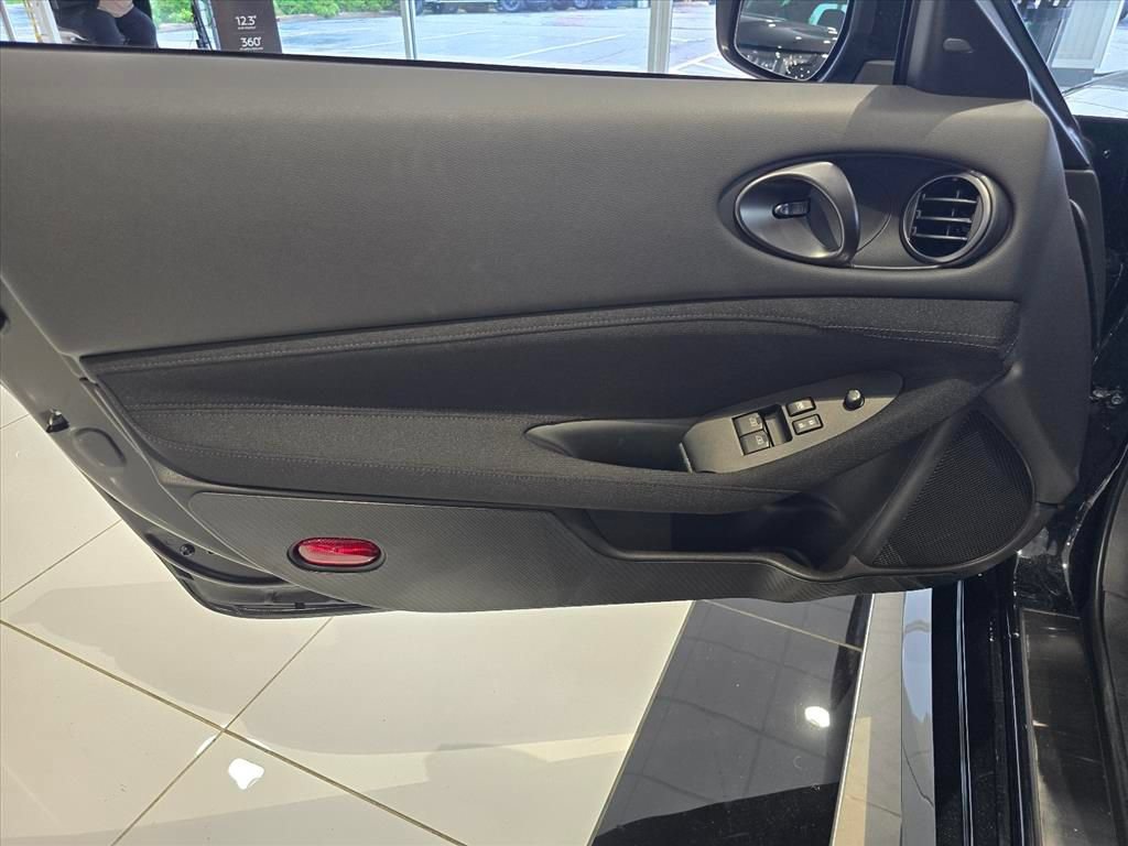 New 2026 Nissan Z Sport w/ Floor Mat Package RWD image 7