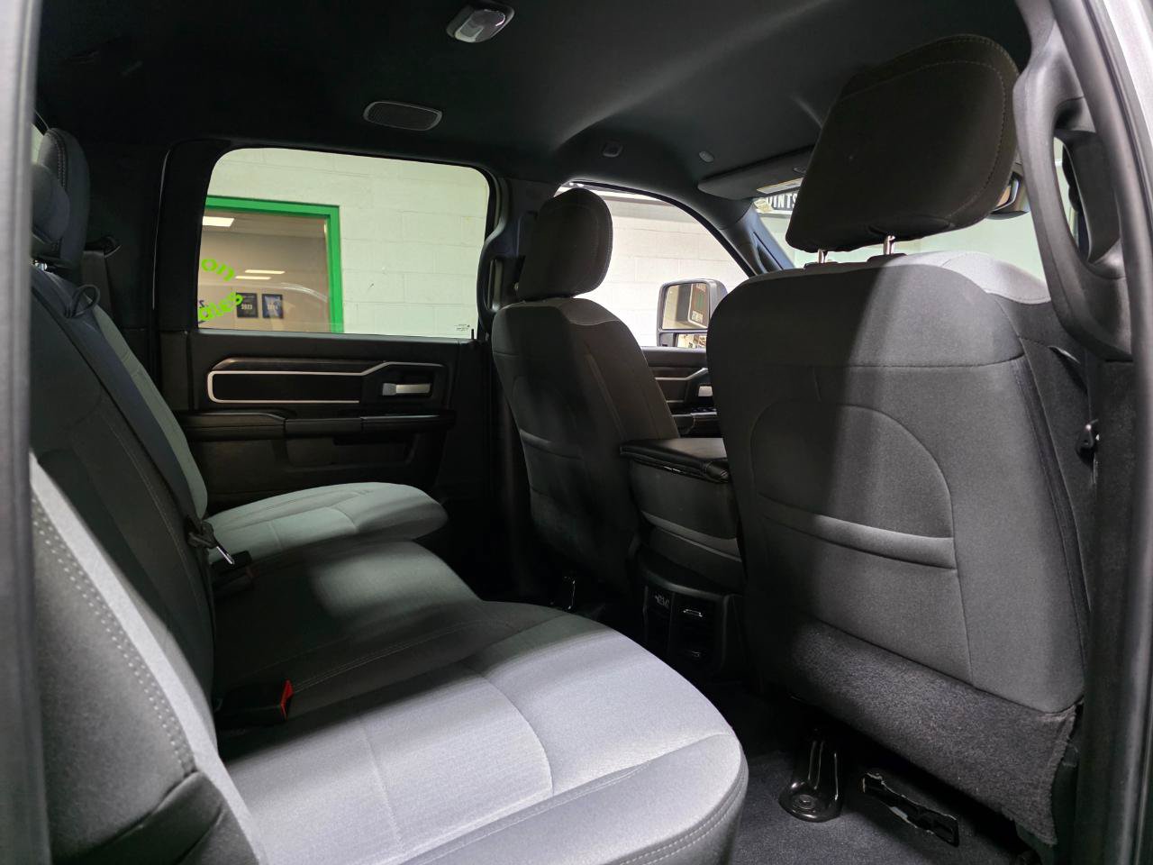 Used 2024 RAM 2500 Big Horn w/ Level 2 Equipment Group AWD/4WD image 23