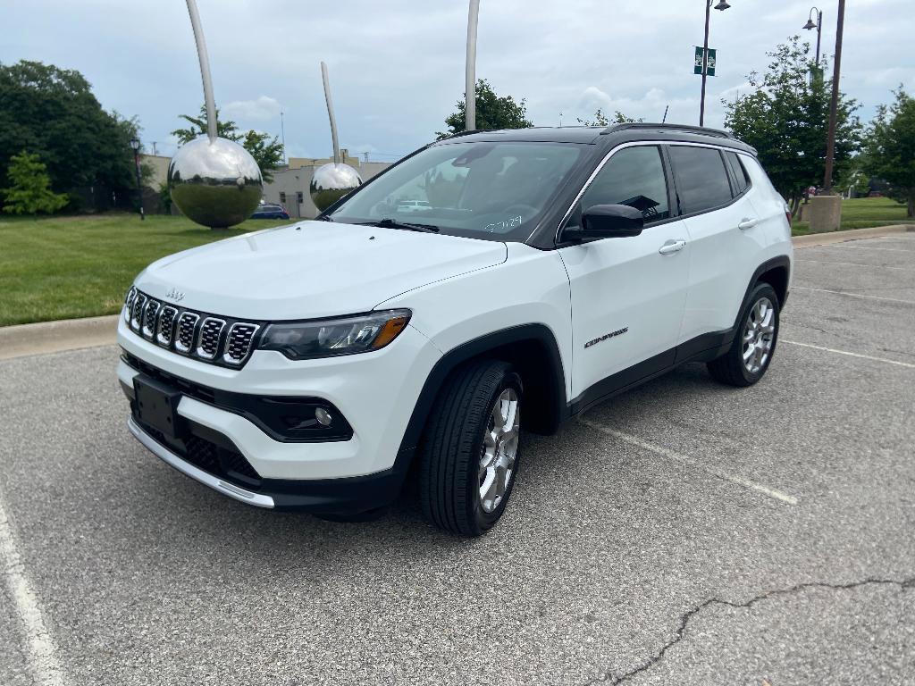 Used 2025 Jeep Compass Limited