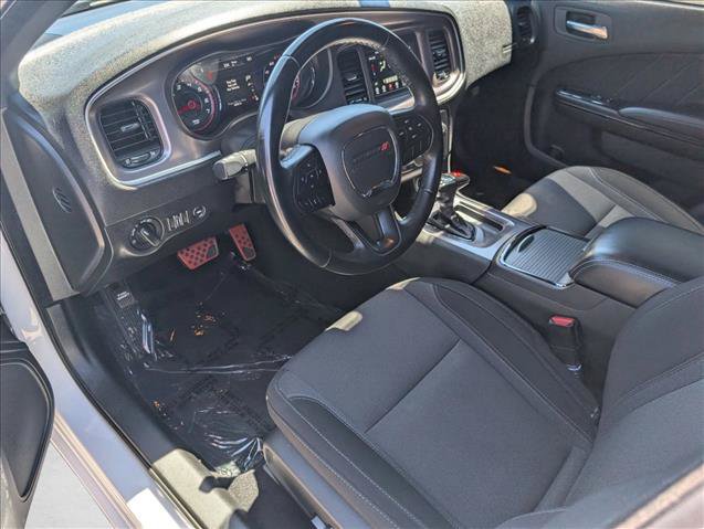 Used 2022 Dodge Charger SXT w/ Blacktop Package RWD image 10