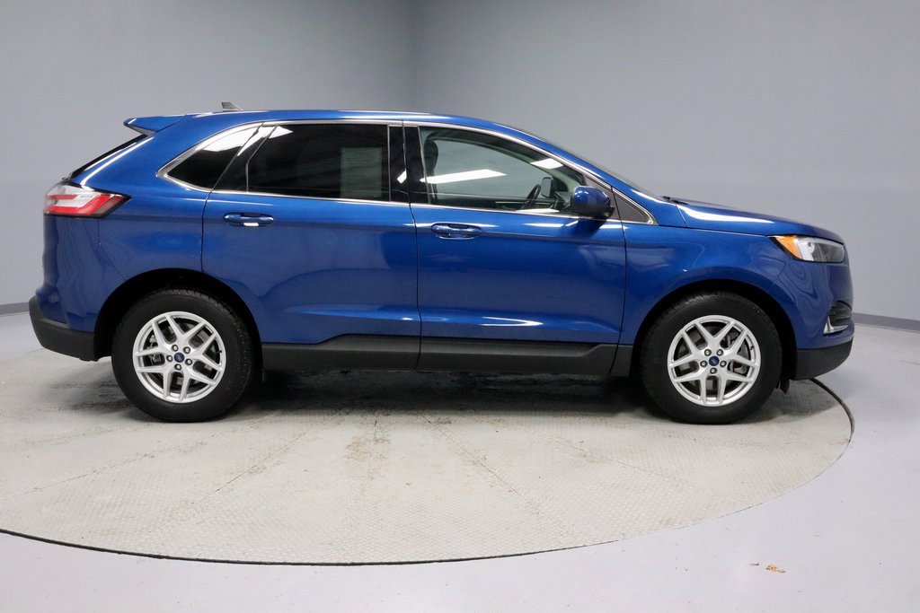 Certified 2022 Ford Edge SEL w/ Convenience Package image 12