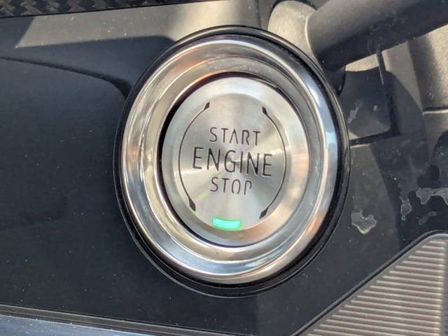 Used 2020 Chevrolet Corvette Stingray Premium Cpe w/ 3LT Preferred Equipment Group image 28