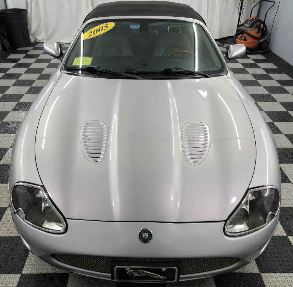 Used 2005 Jaguar XK8 Convertible RWD image 7