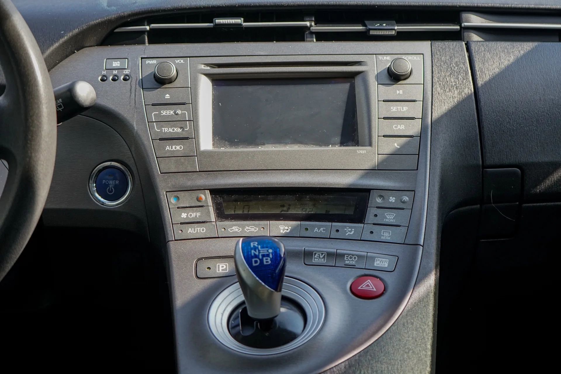 Used 2015 Toyota Prius Two image 38