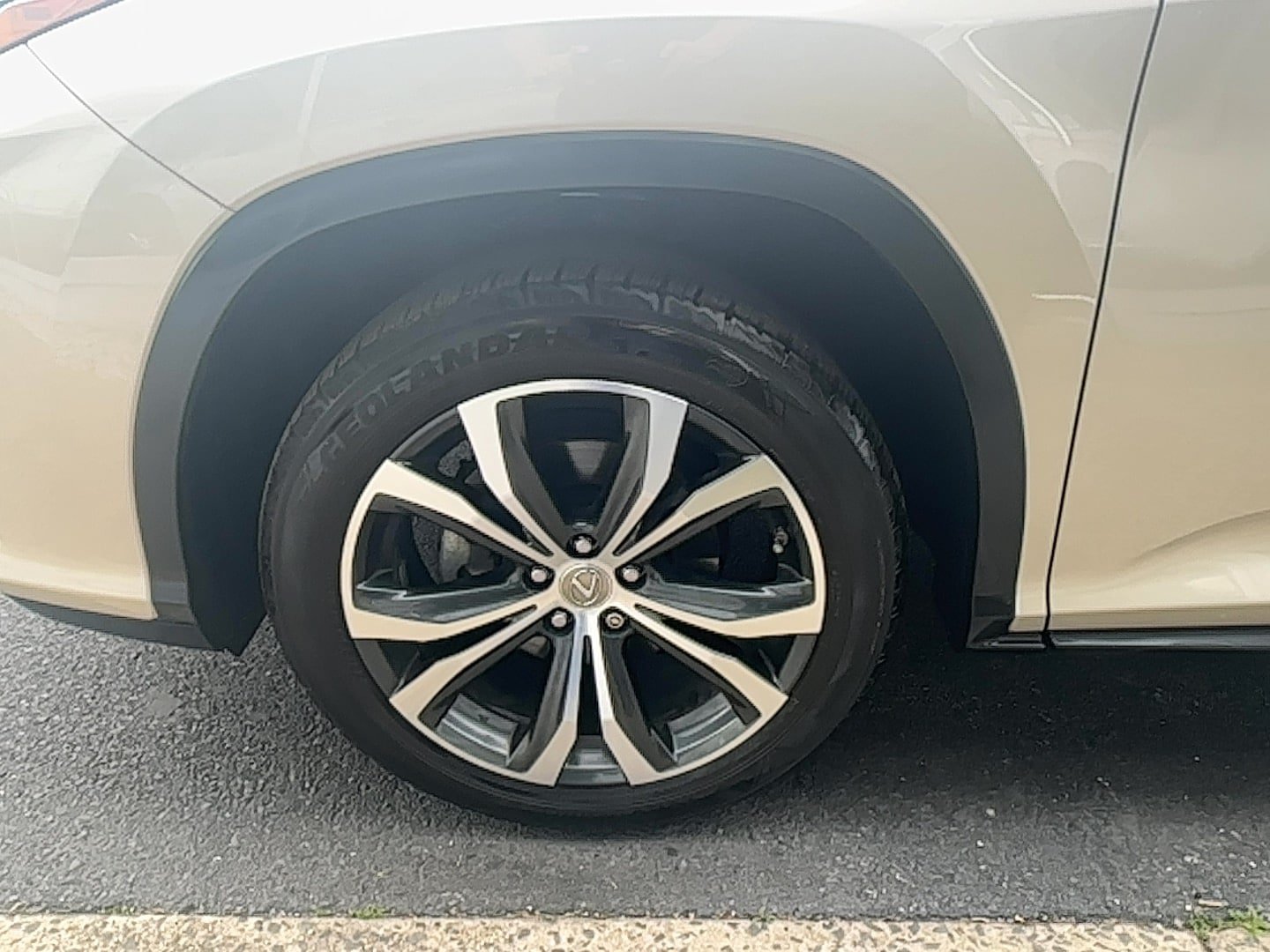 Used 2017 Lexus RX 350 AWD w/ Premium Package image 29