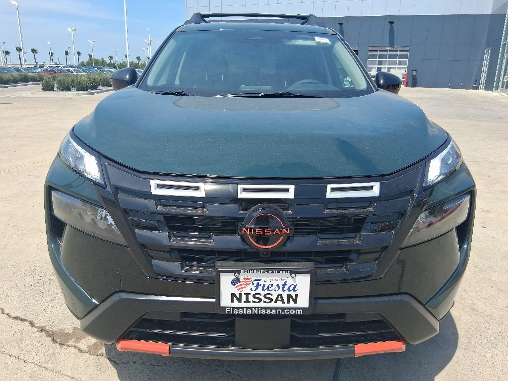 New 2026 Nissan Rogue SV AWD/4WD image 2