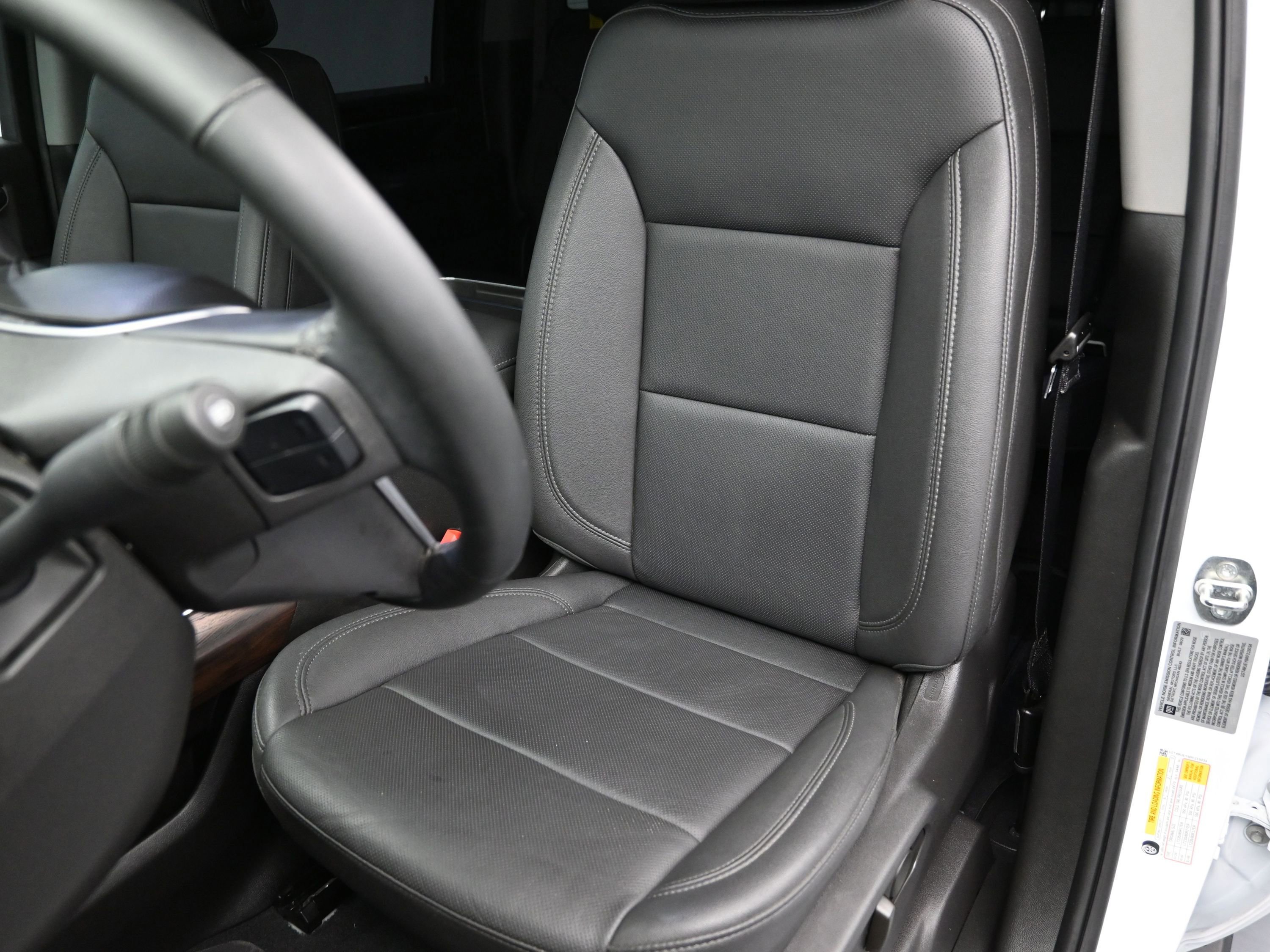 Used 2024 GMC Sierra 3500 SLT w/ SLT Convenience Package image 21