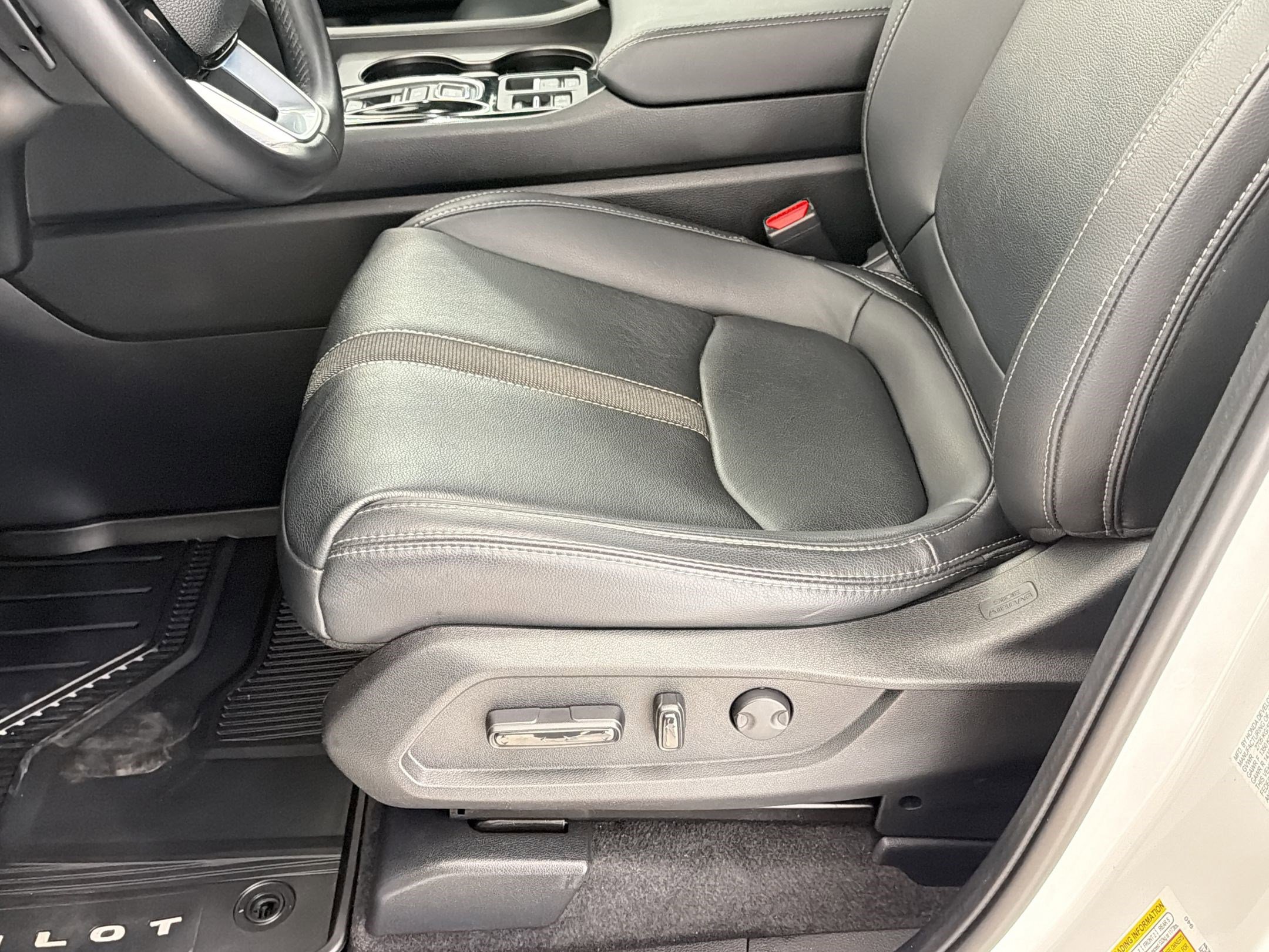 Used 2023 Honda Pilot EX-L image 14