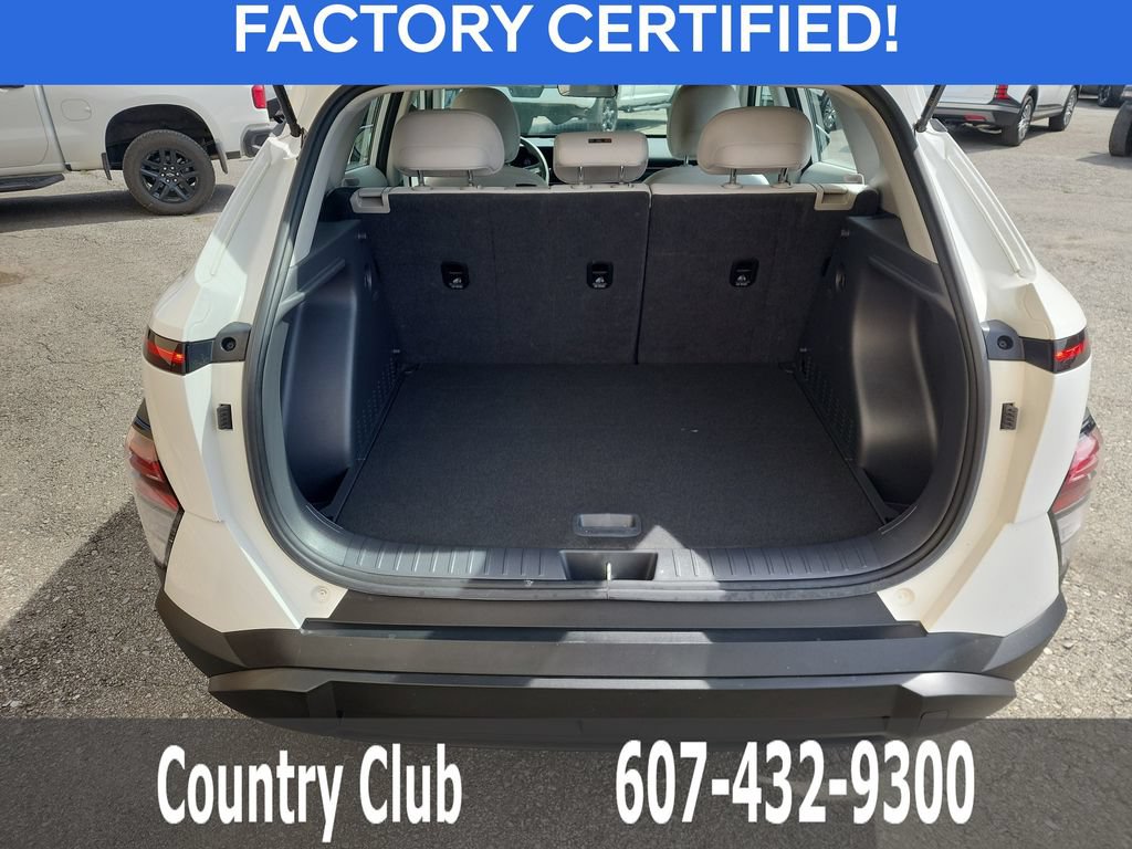 Certified 2025 Hyundai Kona SE AWD/4WD image 25