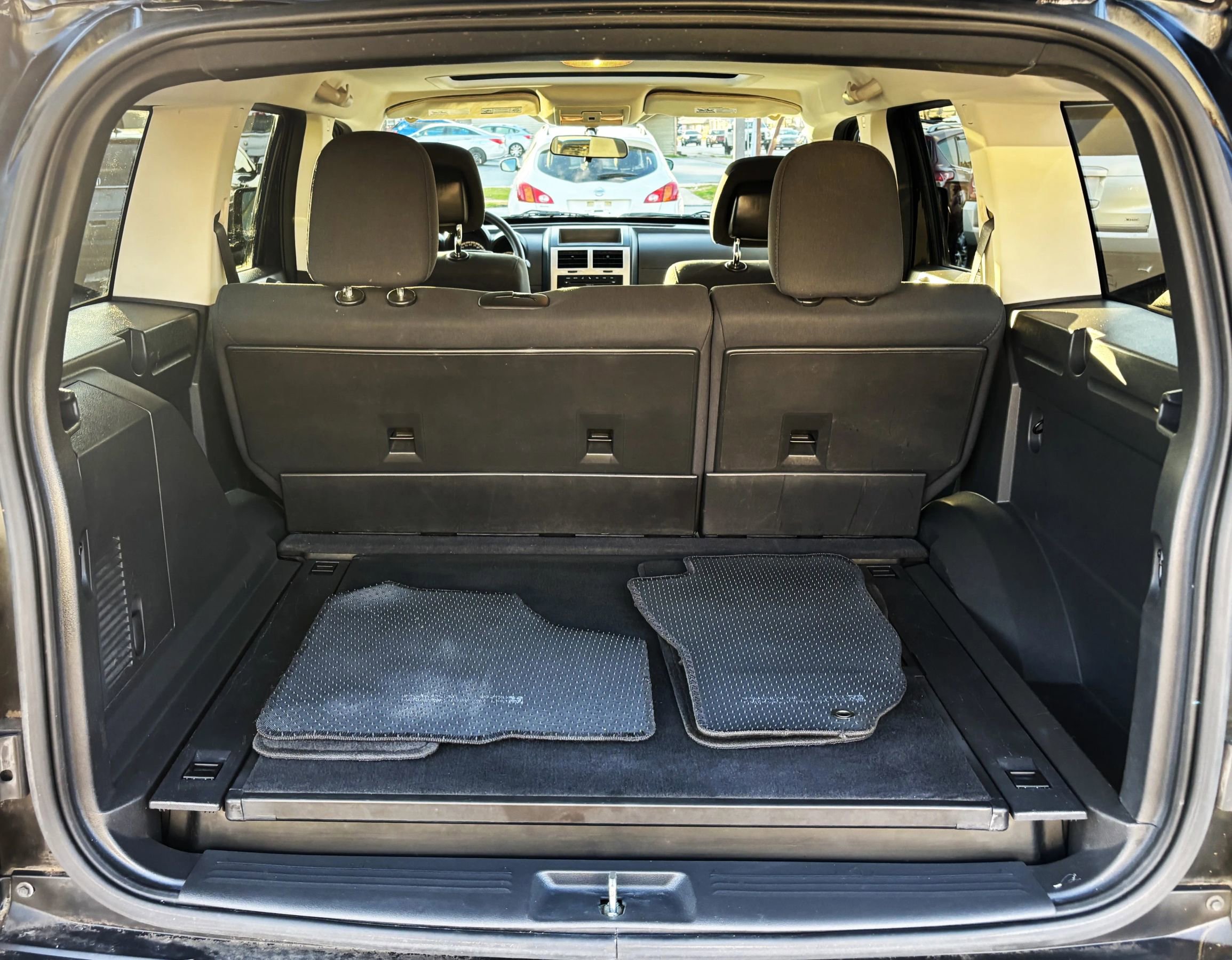 Used 2011 Dodge Nitro Heat w/ Popular Equipment Group image 28