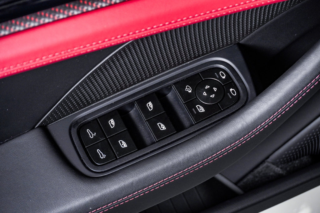 New 2026 Porsche Panamera 4 AWD/4WD image 26