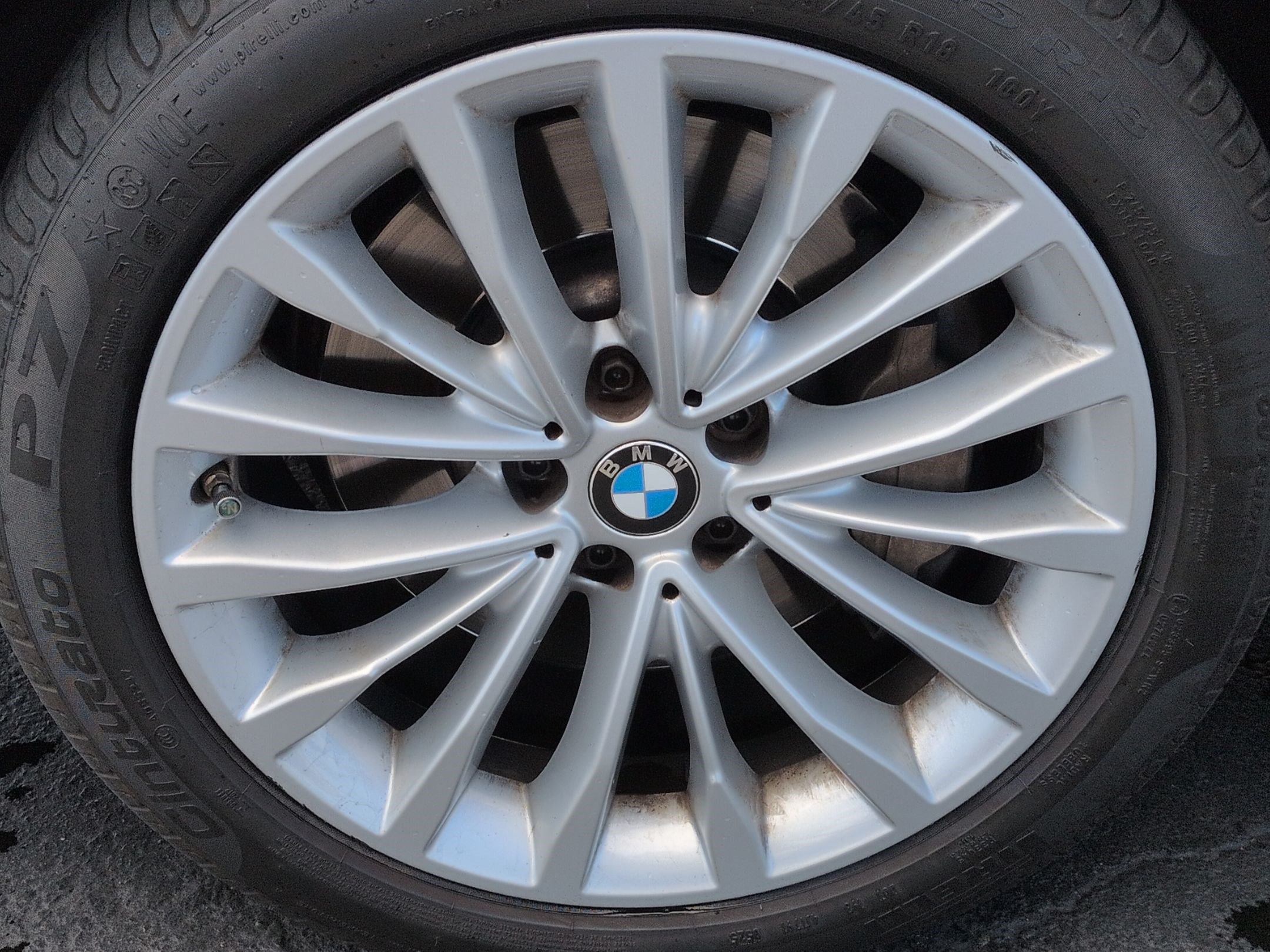 Used 2022 BMW 530i xDrive AWD/4WD image 13