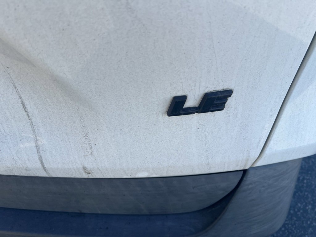 Used 2019 Toyota RAV4 LE image 10