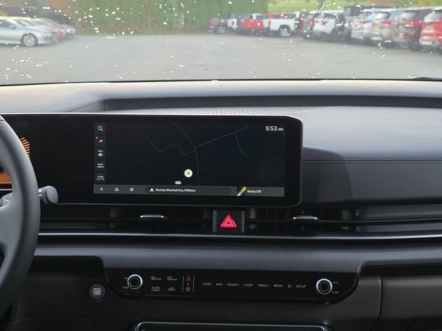 New 2026 Kia Carnival EX image 21