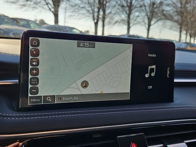 Used 2025 Genesis G70 2.5T image 24