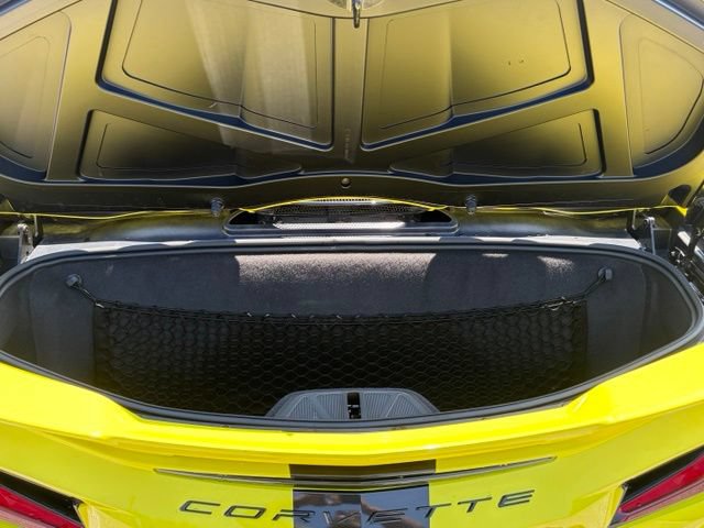 Used 2021 Chevrolet Corvette Stingray Preferred Conv w/ Z51 Performance Package RWD image 38