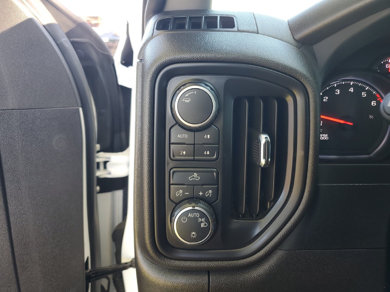 Used 2023 Chevrolet Silverado 1500 W/T w/ WT Value Package AWD/4WD image 30