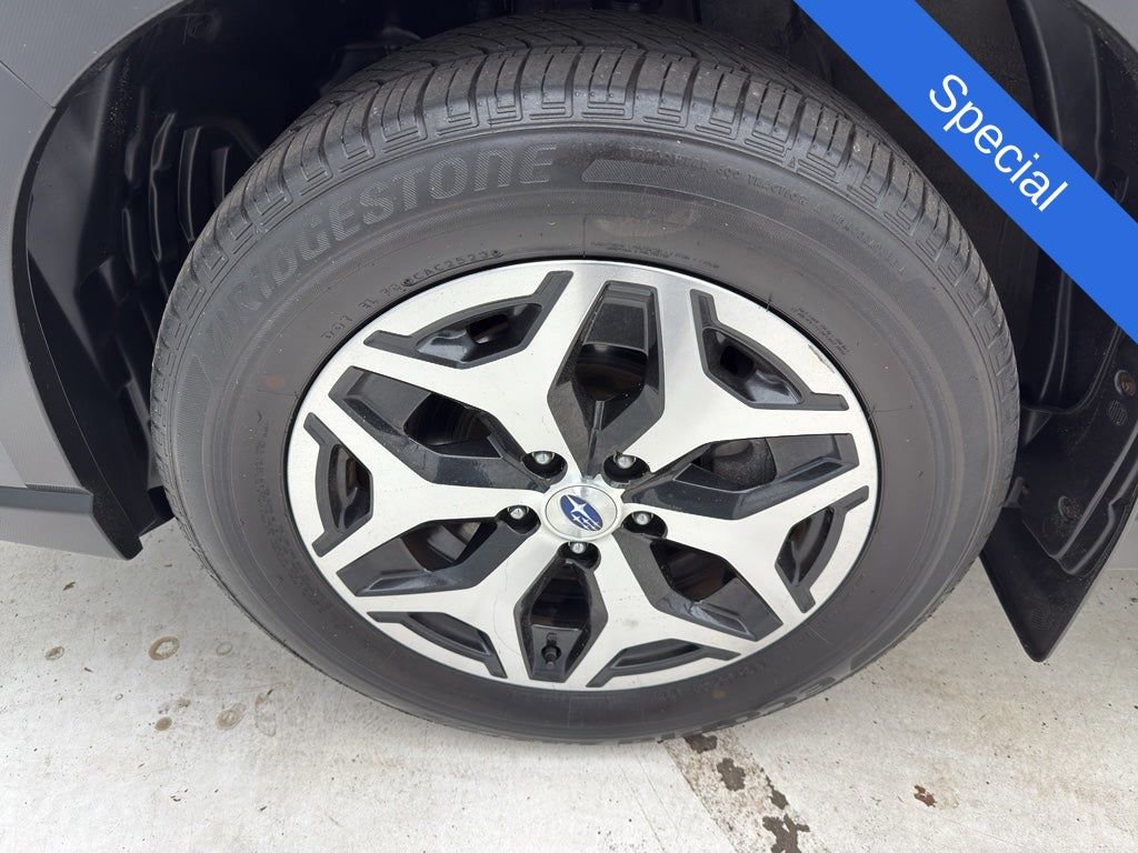 Used 2023 Subaru Forester Premium image 24