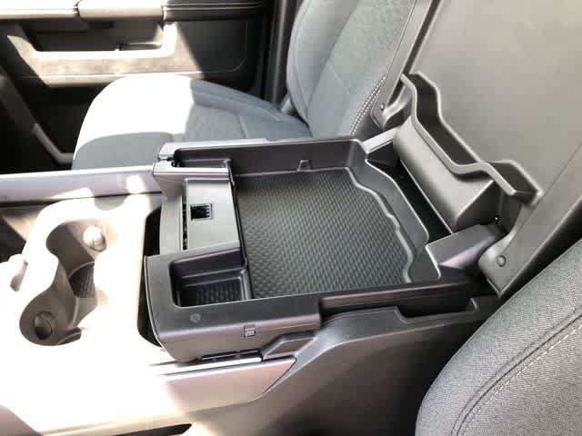 New 2026 RAM 3500 Big Horn AWD/4WD image 25