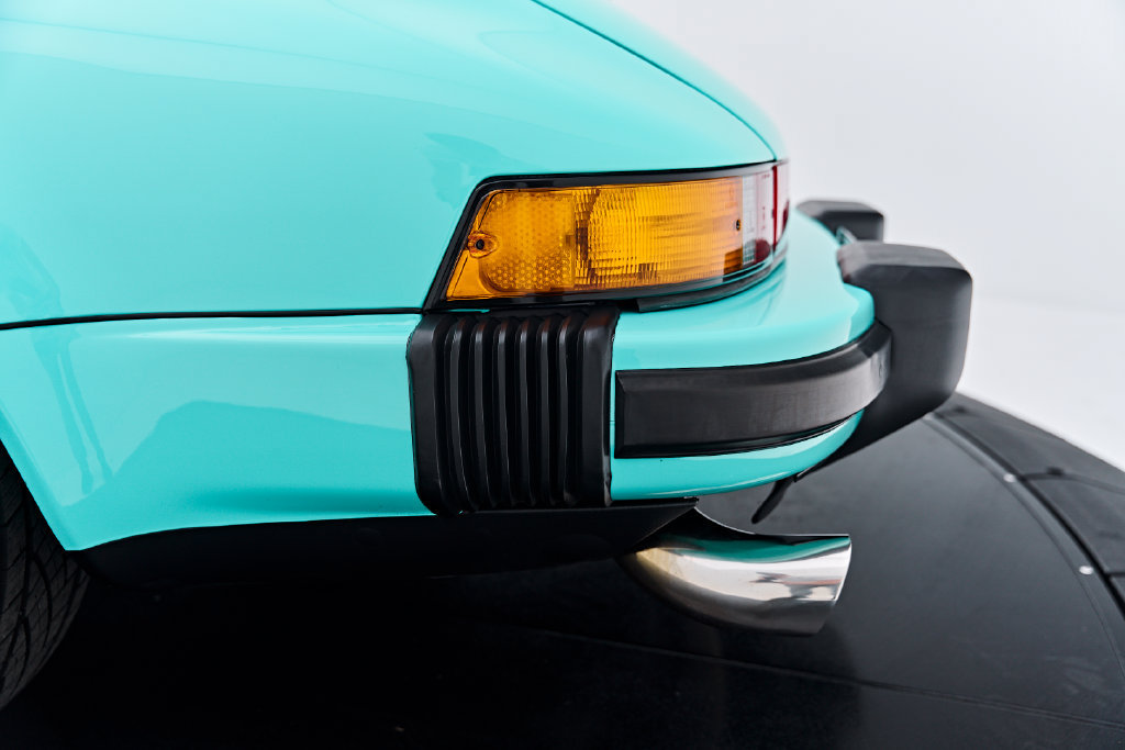 Used 1988 Porsche 911 Carrera RWD image 24