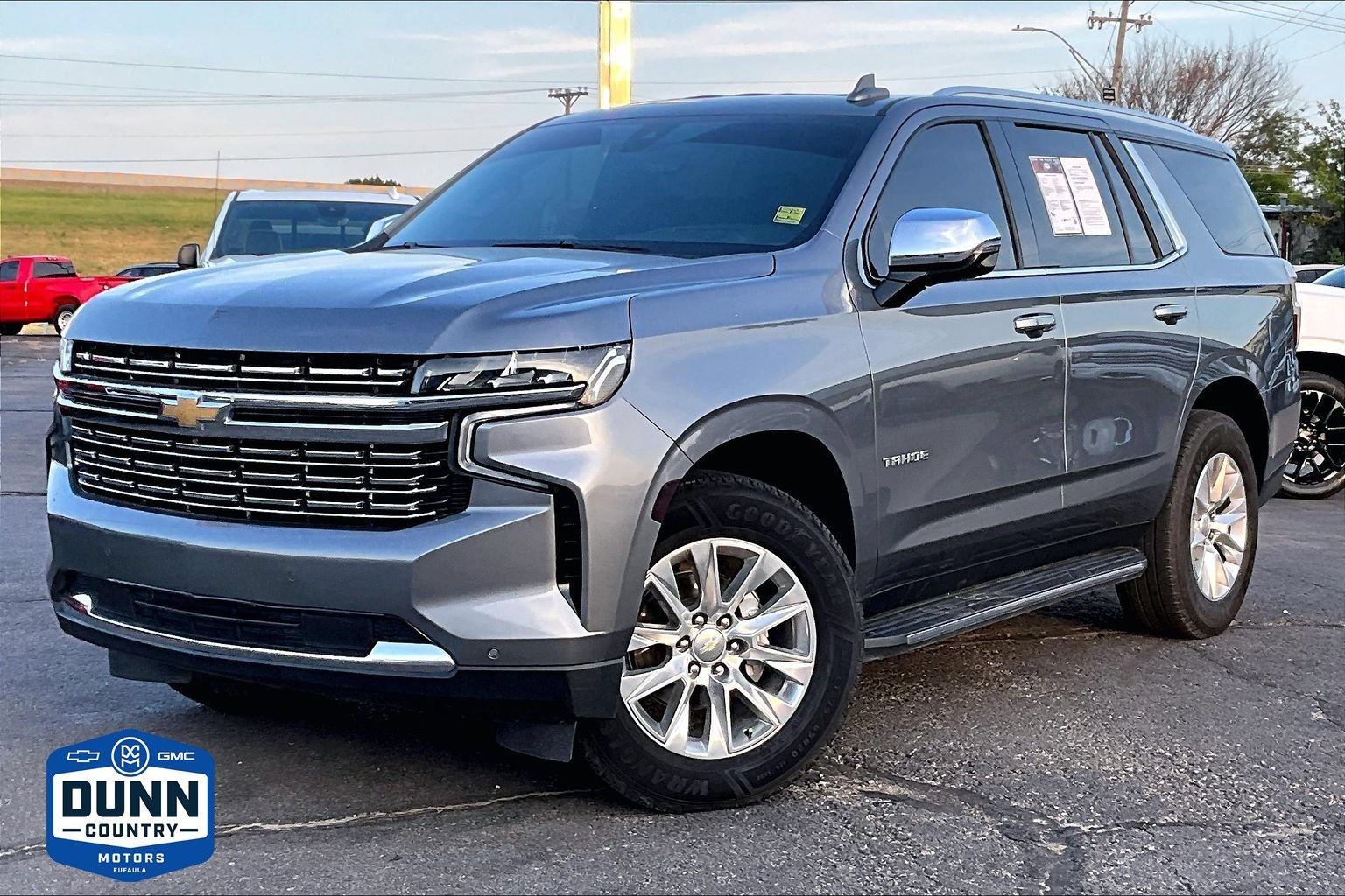 Used 2021 Chevrolet Tahoe Premier AWD/4WD image 1