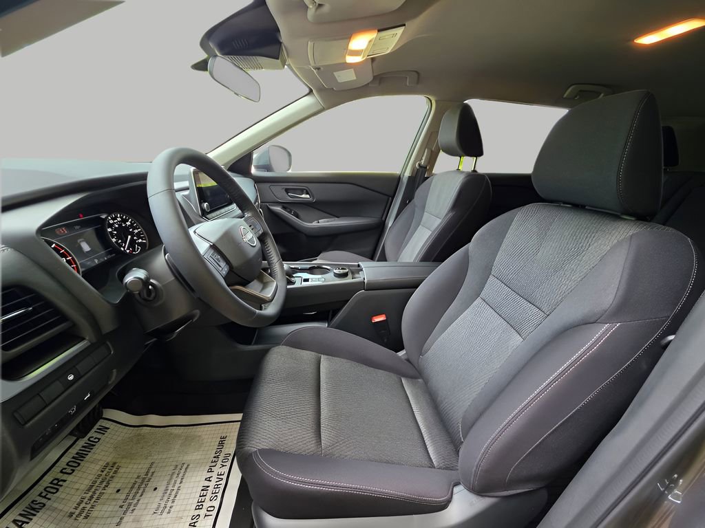 New 2026 Nissan Rogue SV w/ Cold Weather Package AWD/4WD image 17