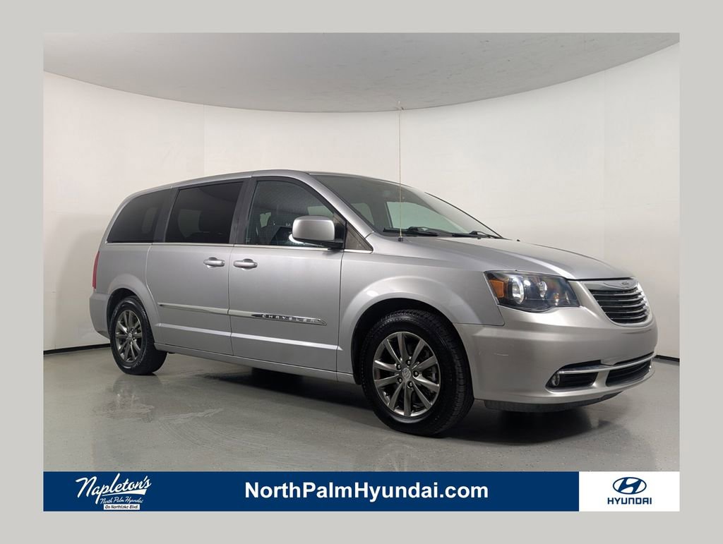 Used 2015 Chrysler Town & Country S