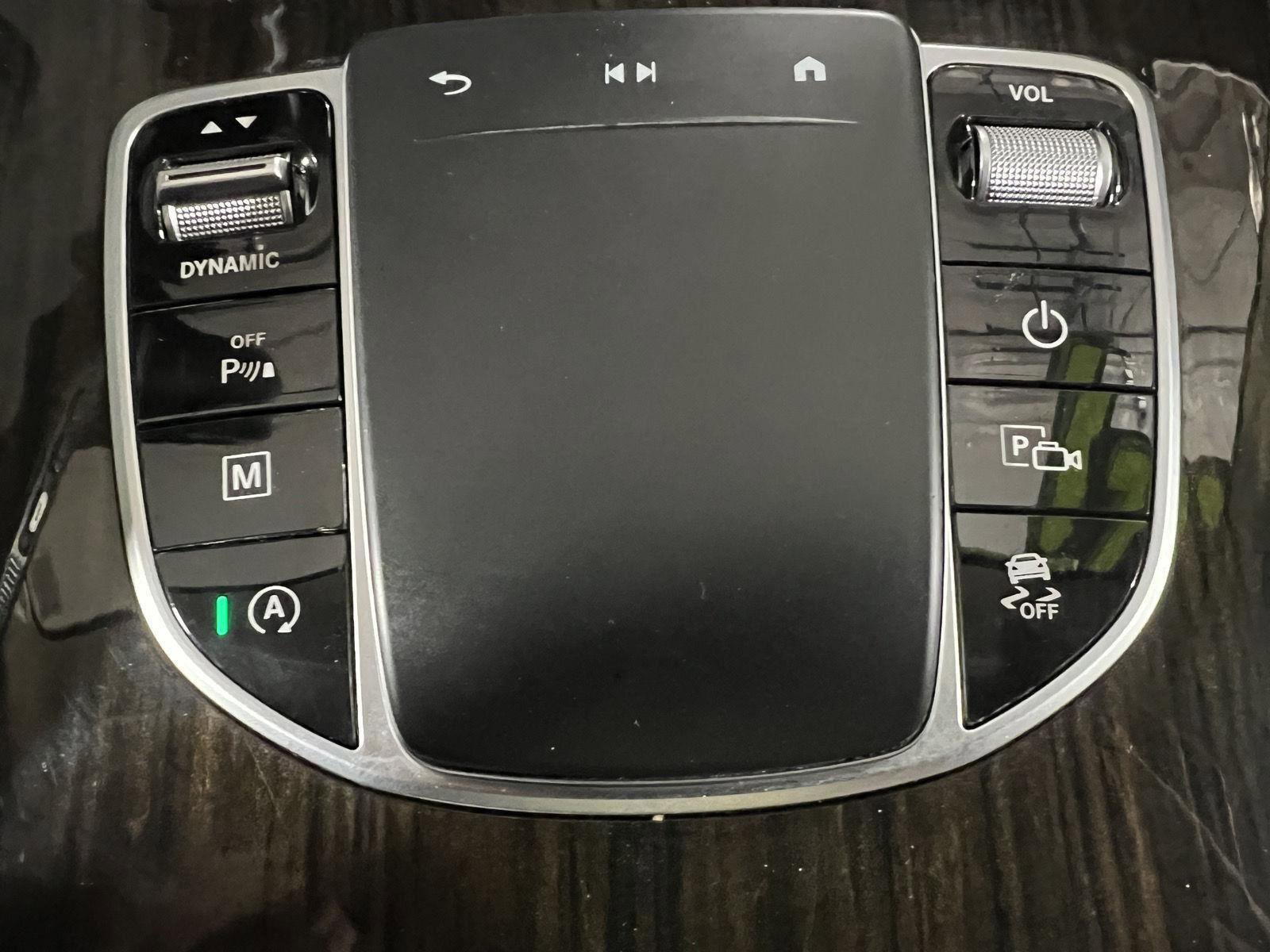 Used 2021 Mercedes-Benz GLC 300 image 36
