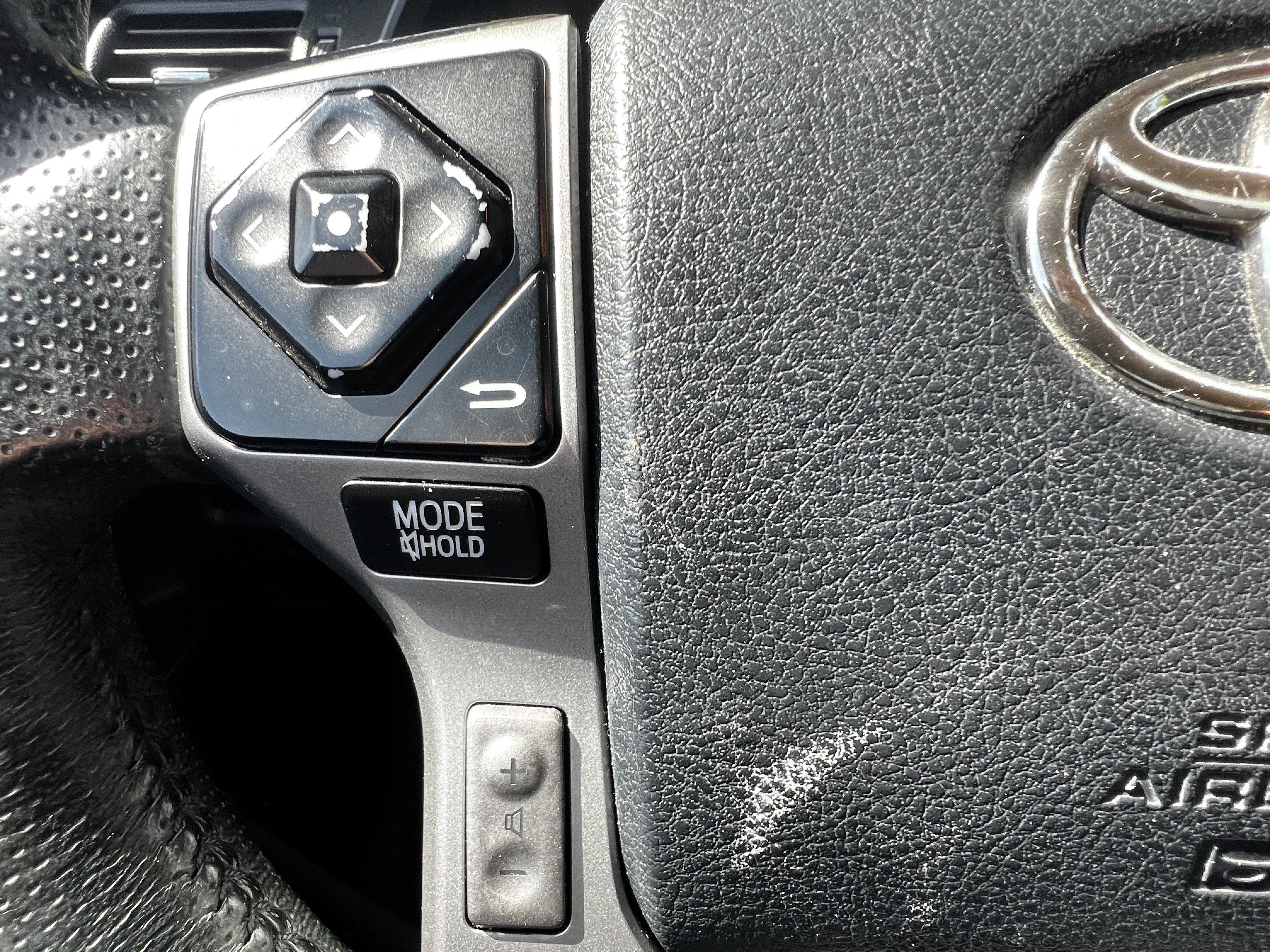 Used 2016 Toyota 4Runner SR5 Premium RWD image 19