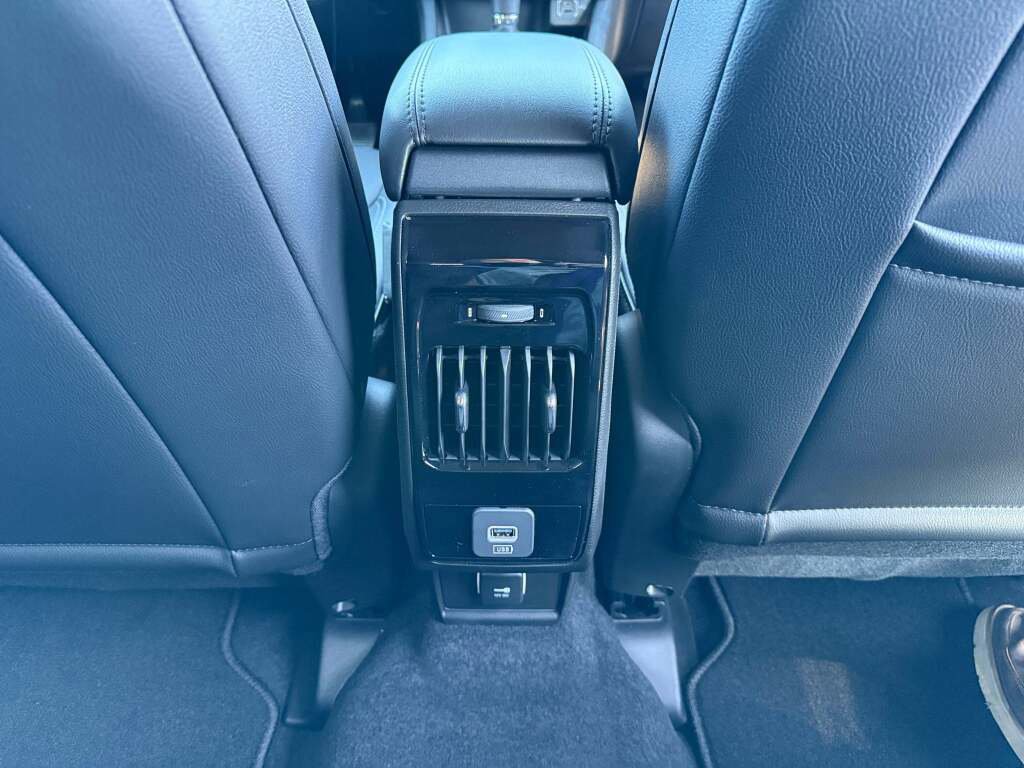 New 2026 Jeep Compass Limited image 23