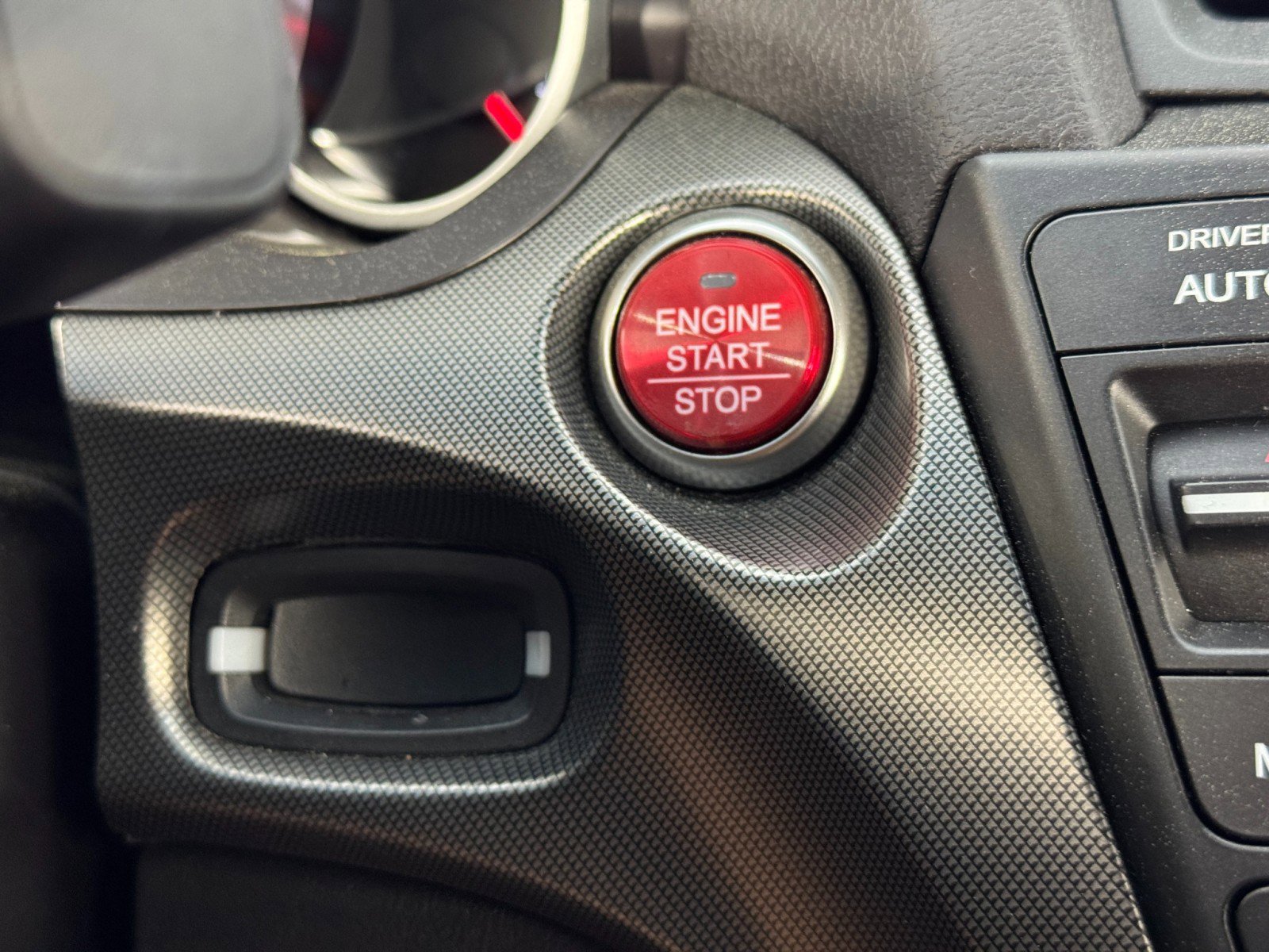 Used 2012 Acura TL SH-AWD image 22