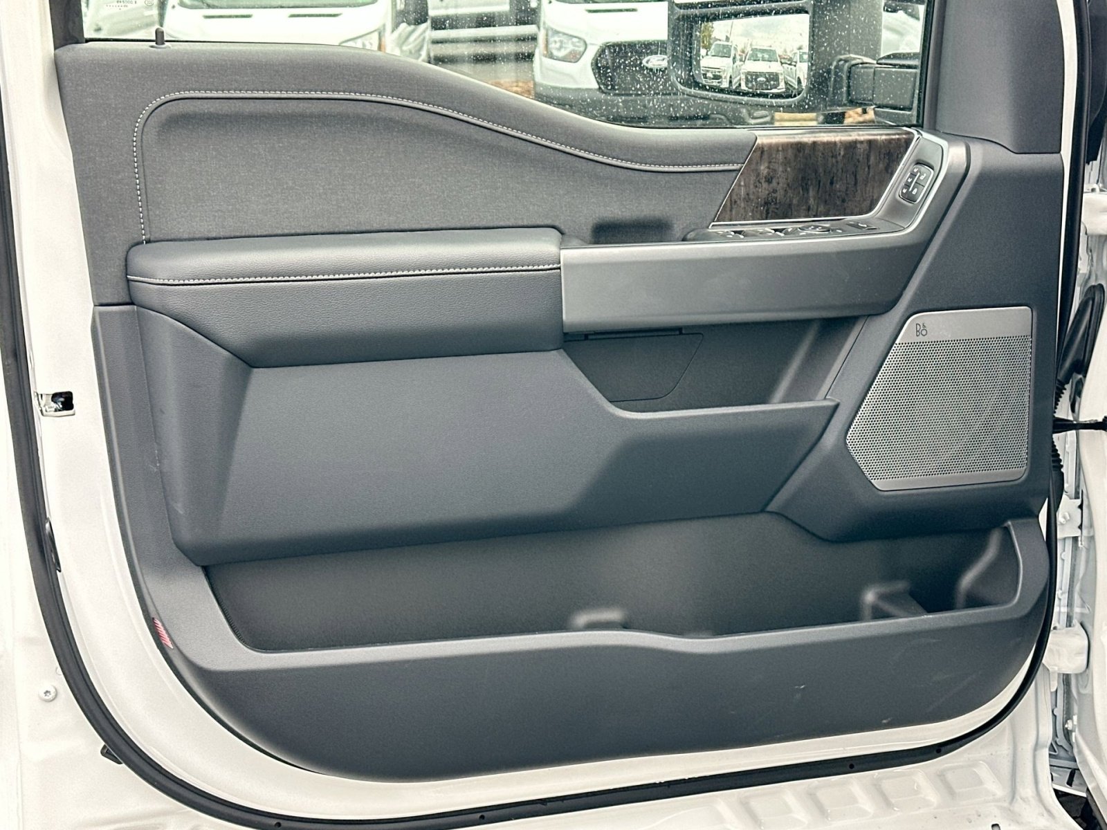 New 2026 Ford F250 Lariat w/ FX4 Off-Road Package image 15