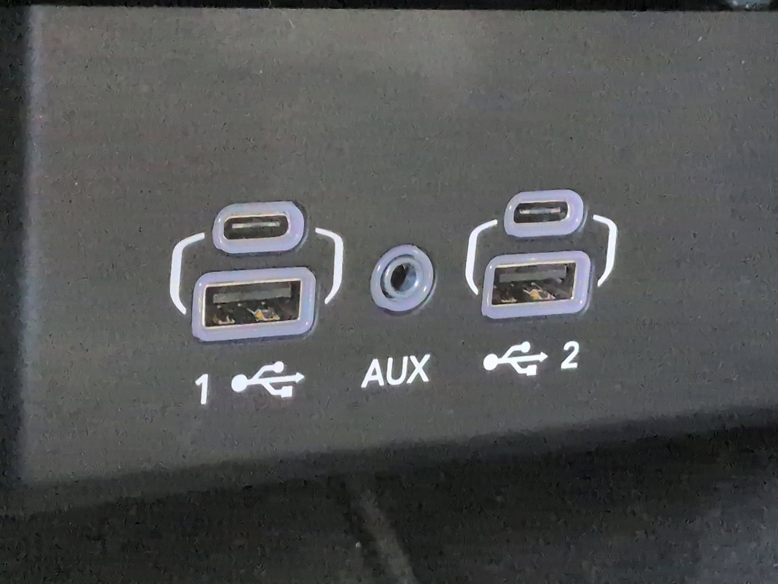 Used 2024 Jeep Wagoneer Series II image 39