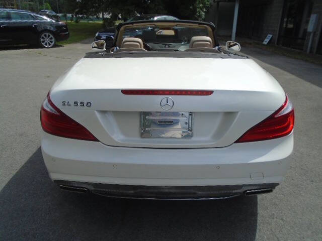 Used 2013 Mercedes-Benz SL 550 image 5