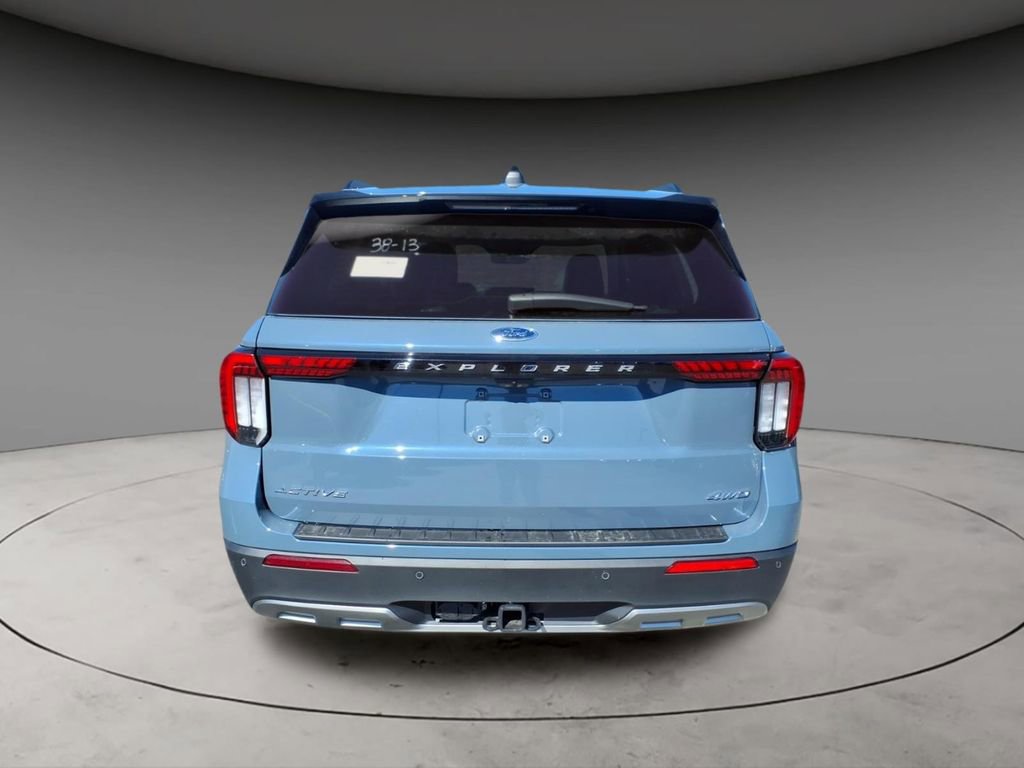 New 2026 Ford Explorer Active AWD/4WD image 7