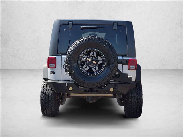 Used 2014 Jeep Wrangler Unlimited Rubicon w/ Connectivity Group AWD/4WD image 7