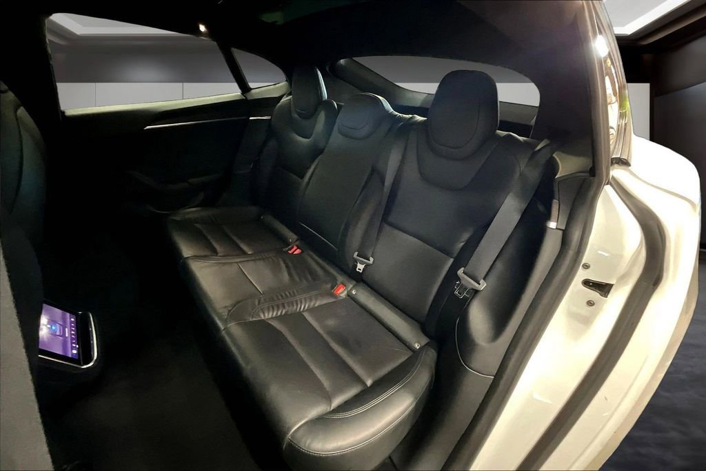 Used 2022 Tesla Model S AWD/4WD image 22