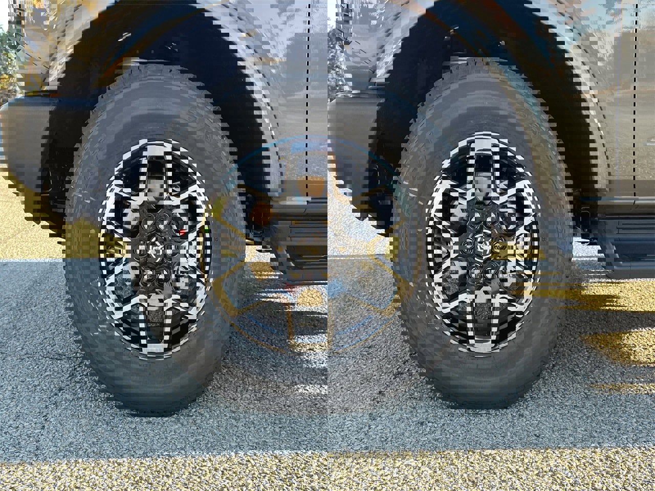 New 2025 Ford Bronco Outer Banks image 27