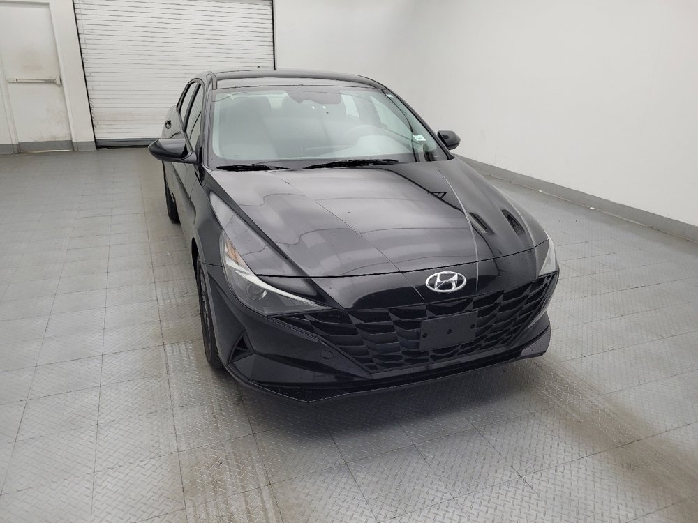 Used 2023 Hyundai Elantra SEL image 14