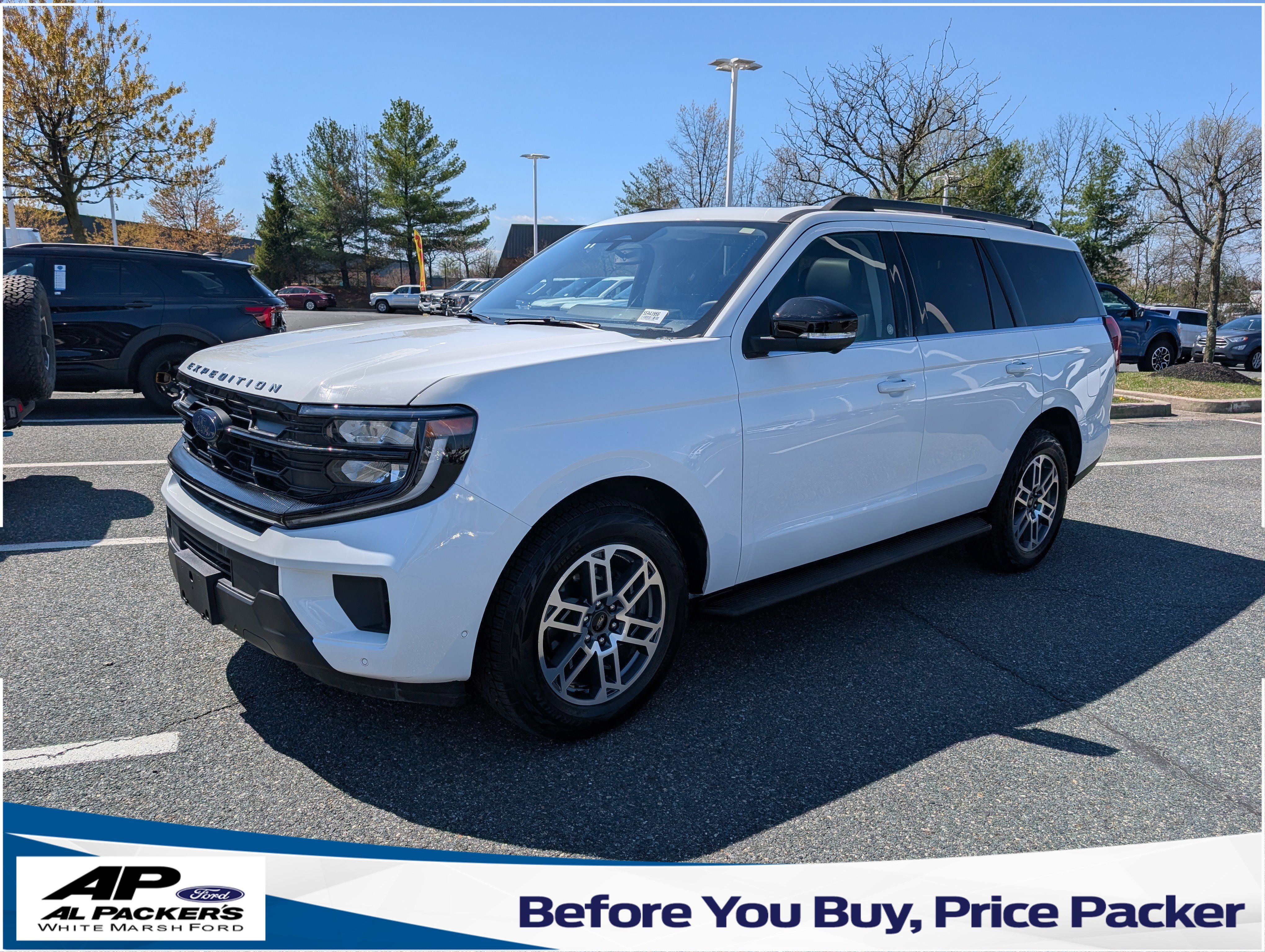 Certified 2025 Ford Expedition Active image 1