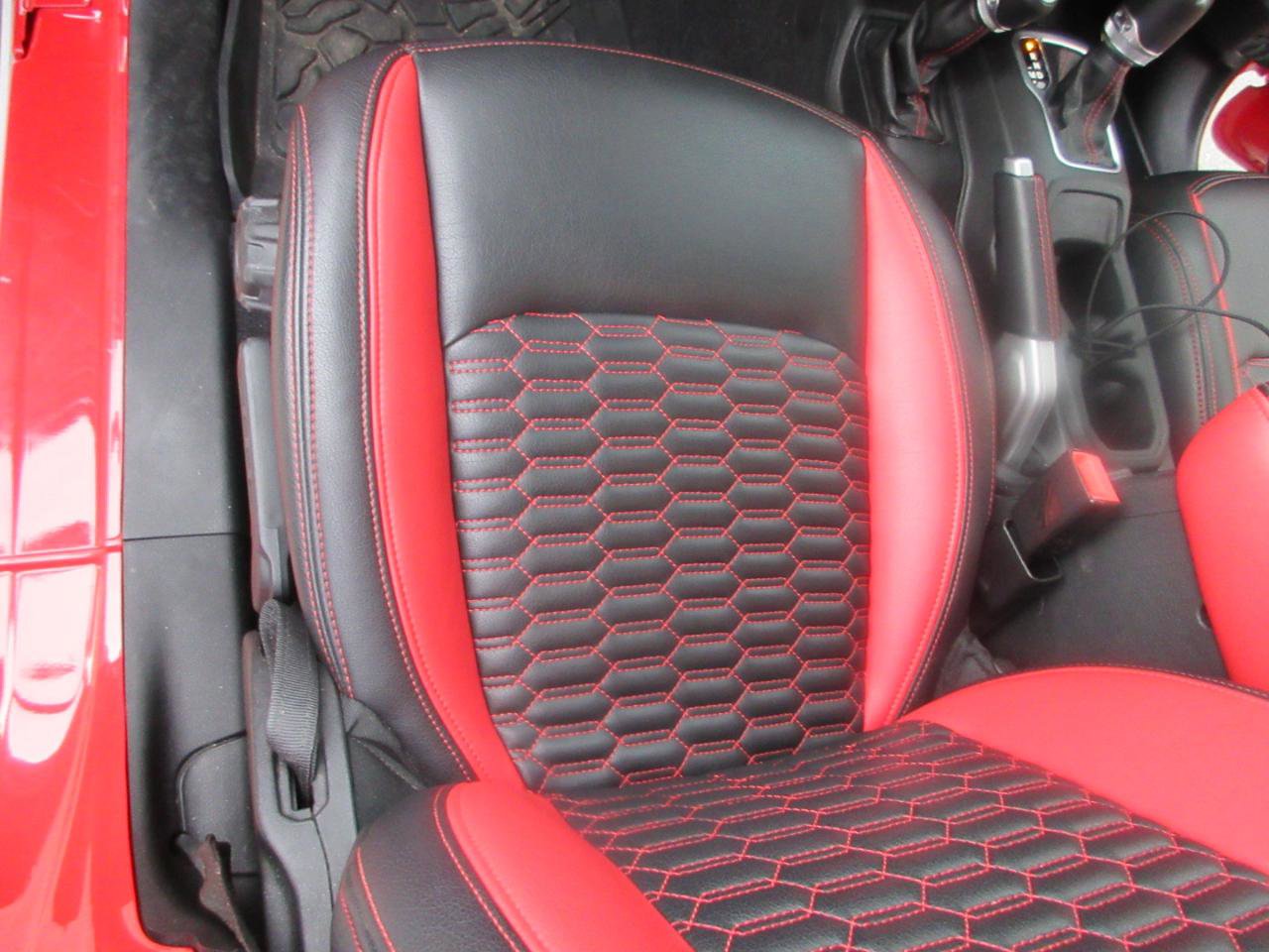 Used 2021 Jeep Wrangler Unlimited Rubicon w/ Dual Top Group image 11