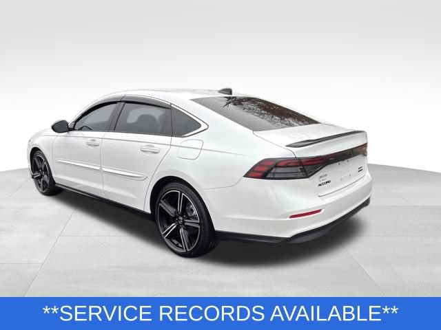 Used 2025 Honda Accord Sport image 3
