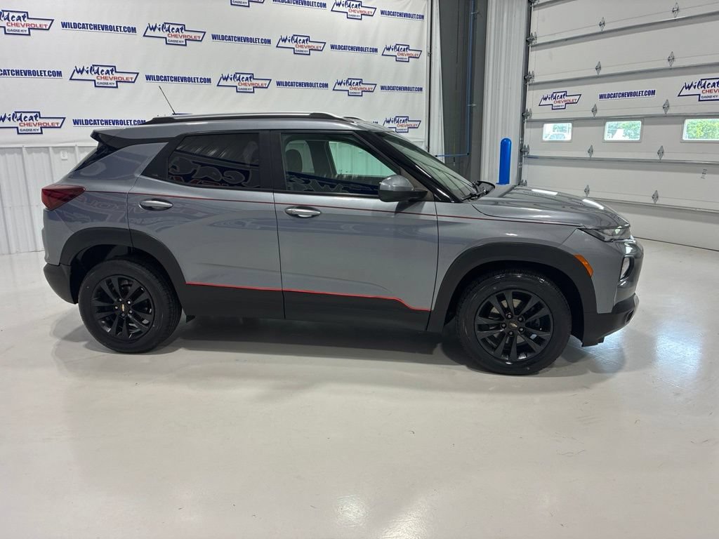 Used 2022 Chevrolet TrailBlazer LT FWD image 7