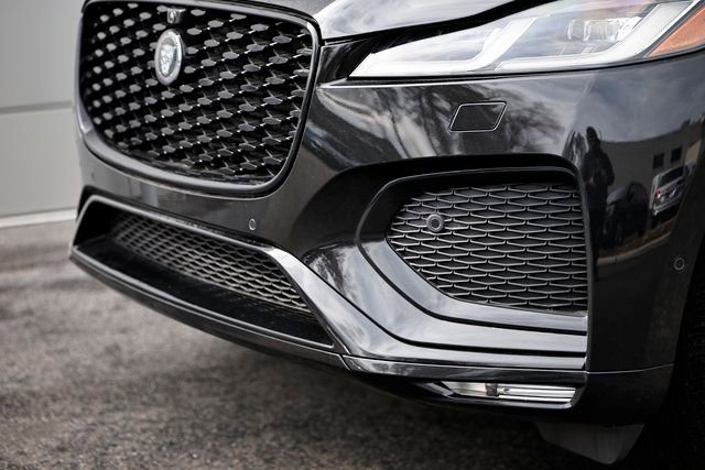 New 2026 Jaguar F-PACE R-Dynamic S AWD/4WD image 3