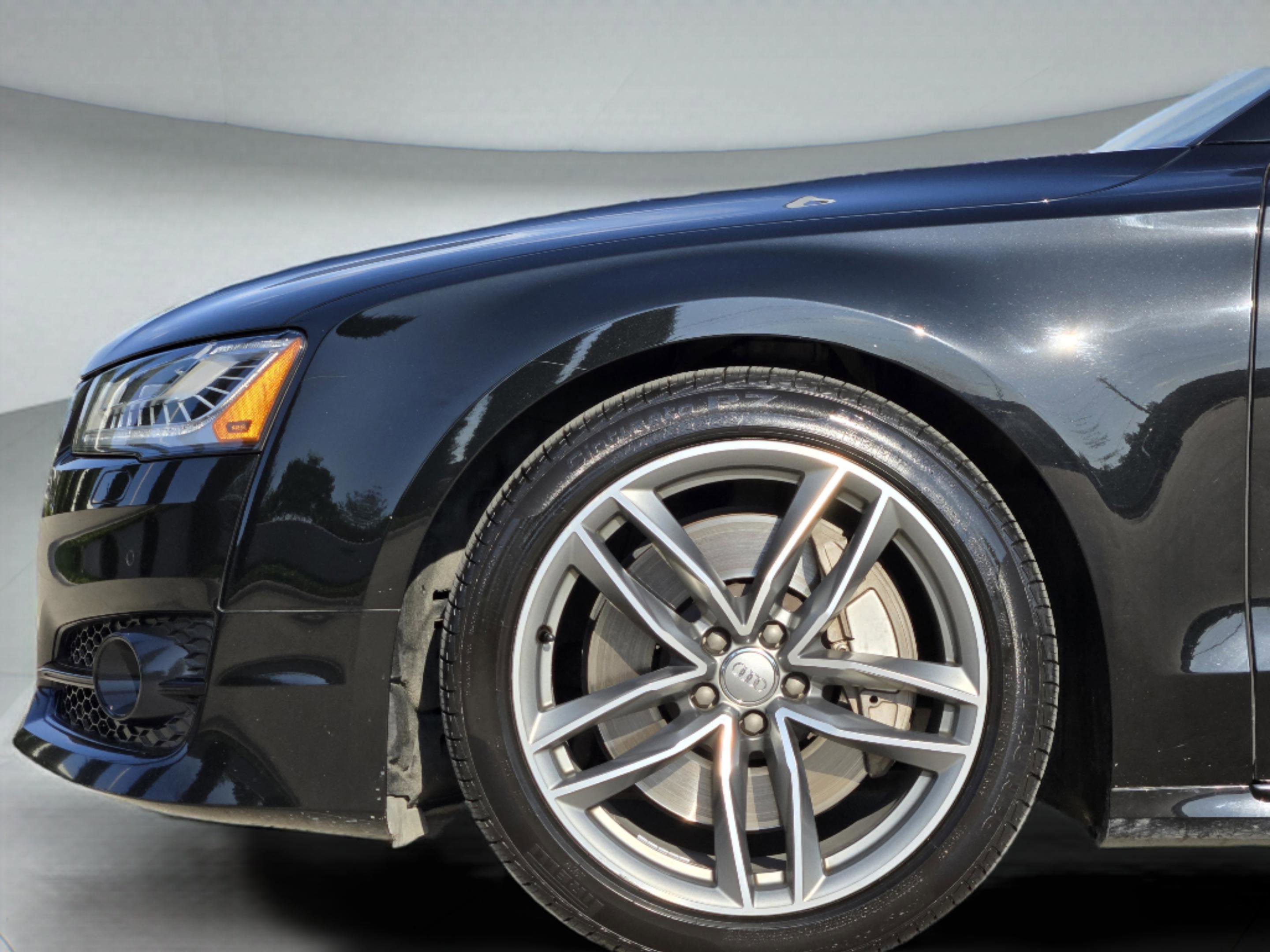 Used 2017 Audi A8 L 3.0T w/ Executive Package image 34