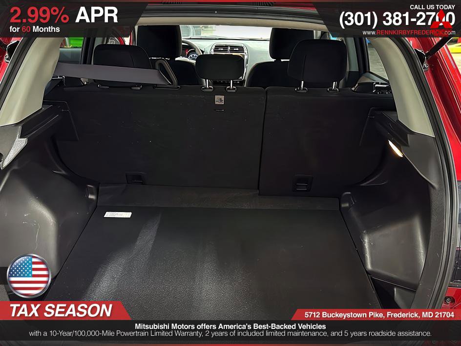 Used 2025 Mitsubishi Outlander Sport LE image 11