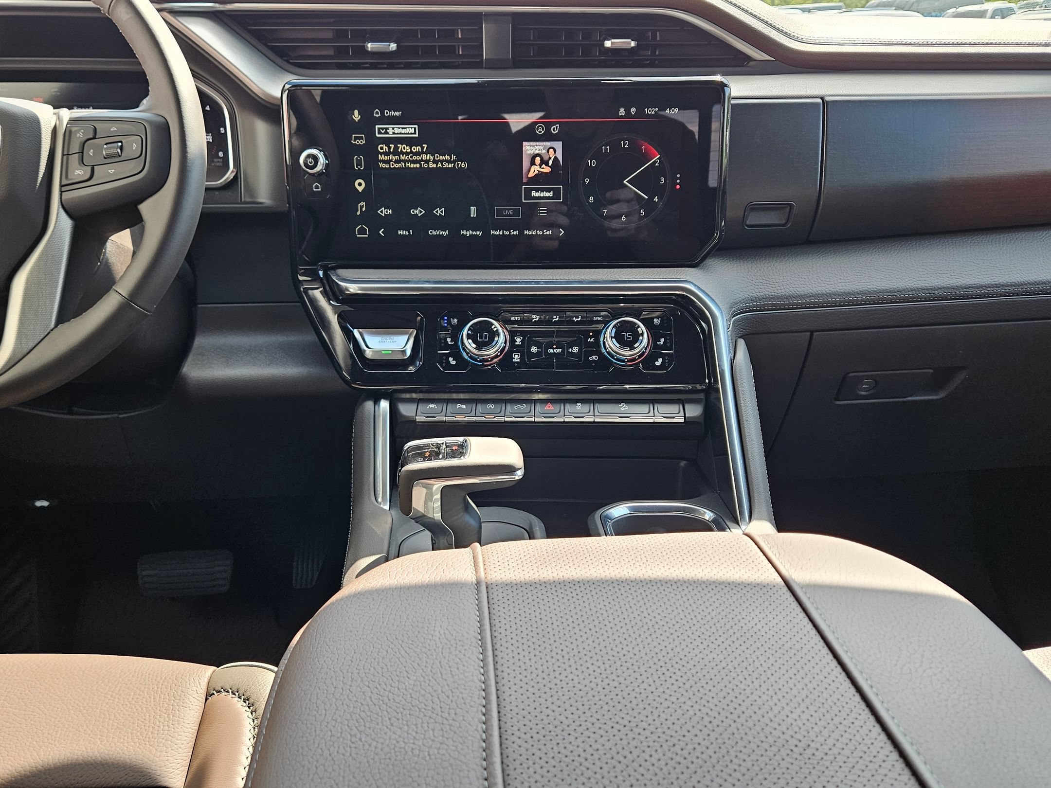 Used 2026 GMC Sierra 1500 Denali w/ Denali Reserve Package AWD/4WD image 10