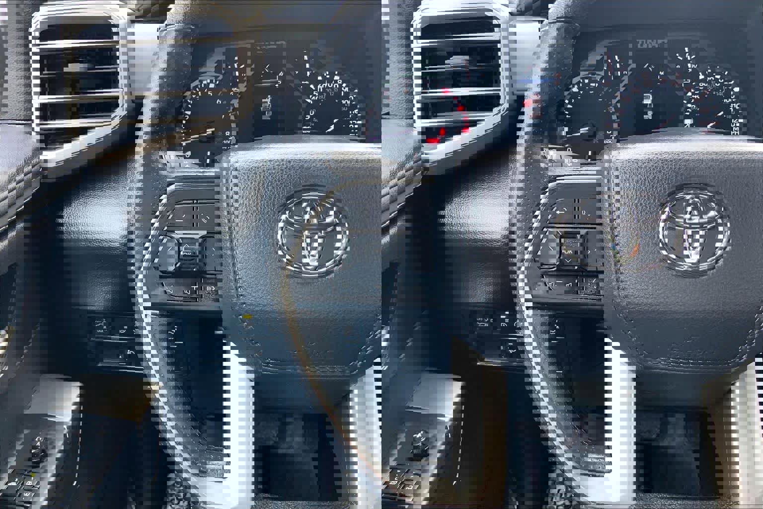 Used 2025 Toyota Tundra SR5 image 23