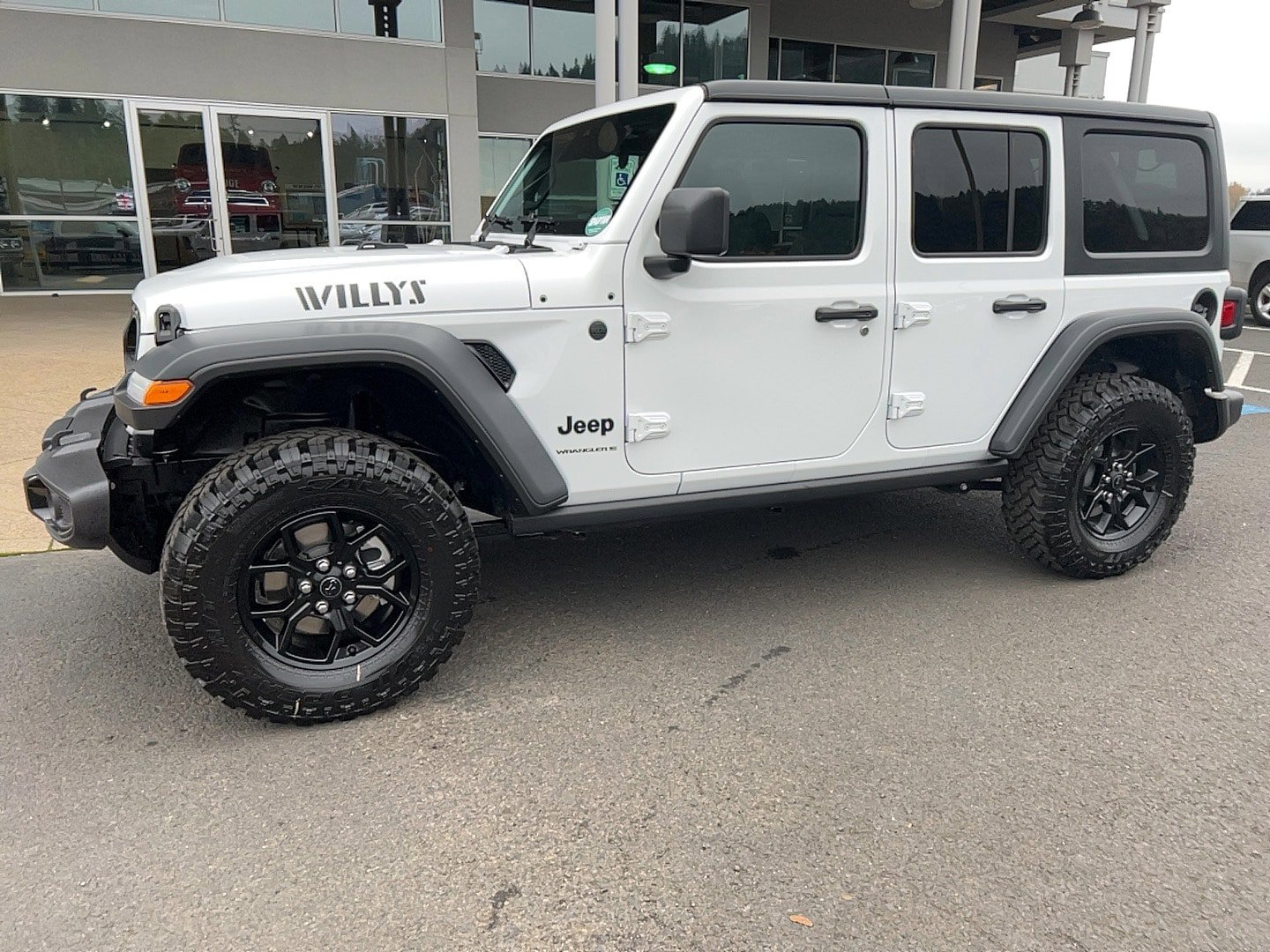 New 2026 Jeep Wrangler Unlimited Sport